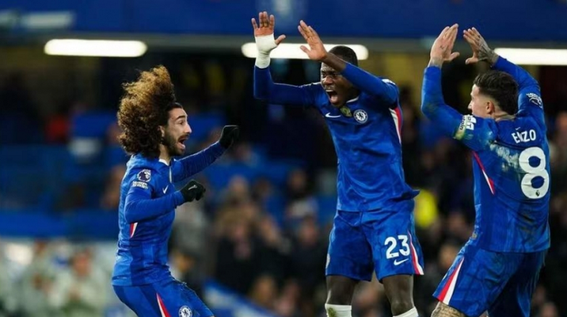chelsea-tao-dia-chan-derby-london-enzo-fernandez-dinh-doat-tran-dau-o-phut-bu-gio